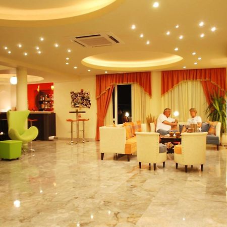 Ermioni Hotel Paralia Kourna Exterior foto
